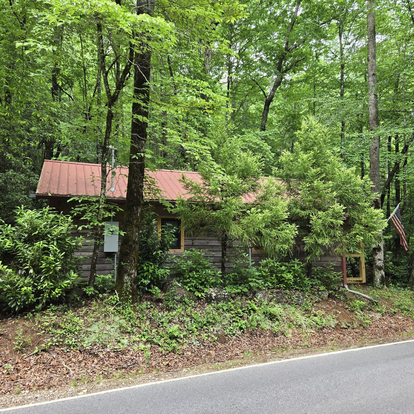 Creekside Cottage